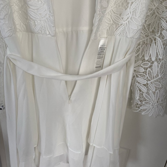 Beautiful White Dress - Picture 2 of 6